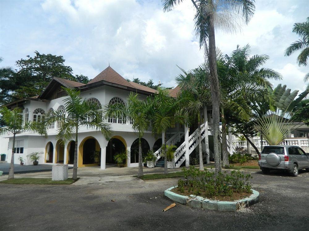 Pure Oasis Resort Negril Exterior photo