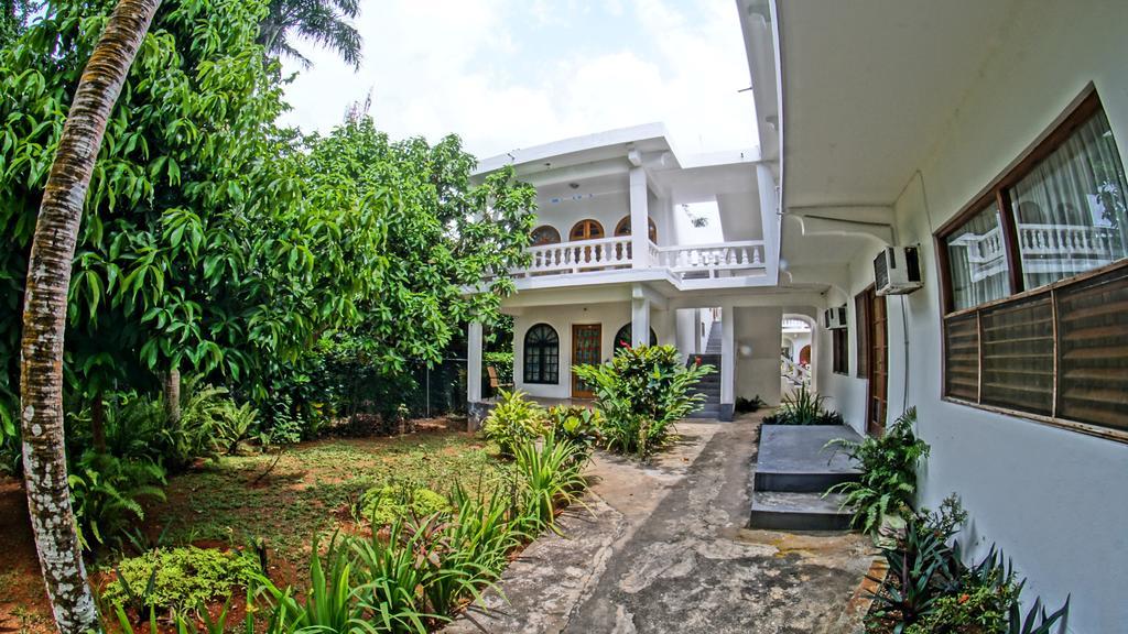 Pure Oasis Resort Negril Exterior photo